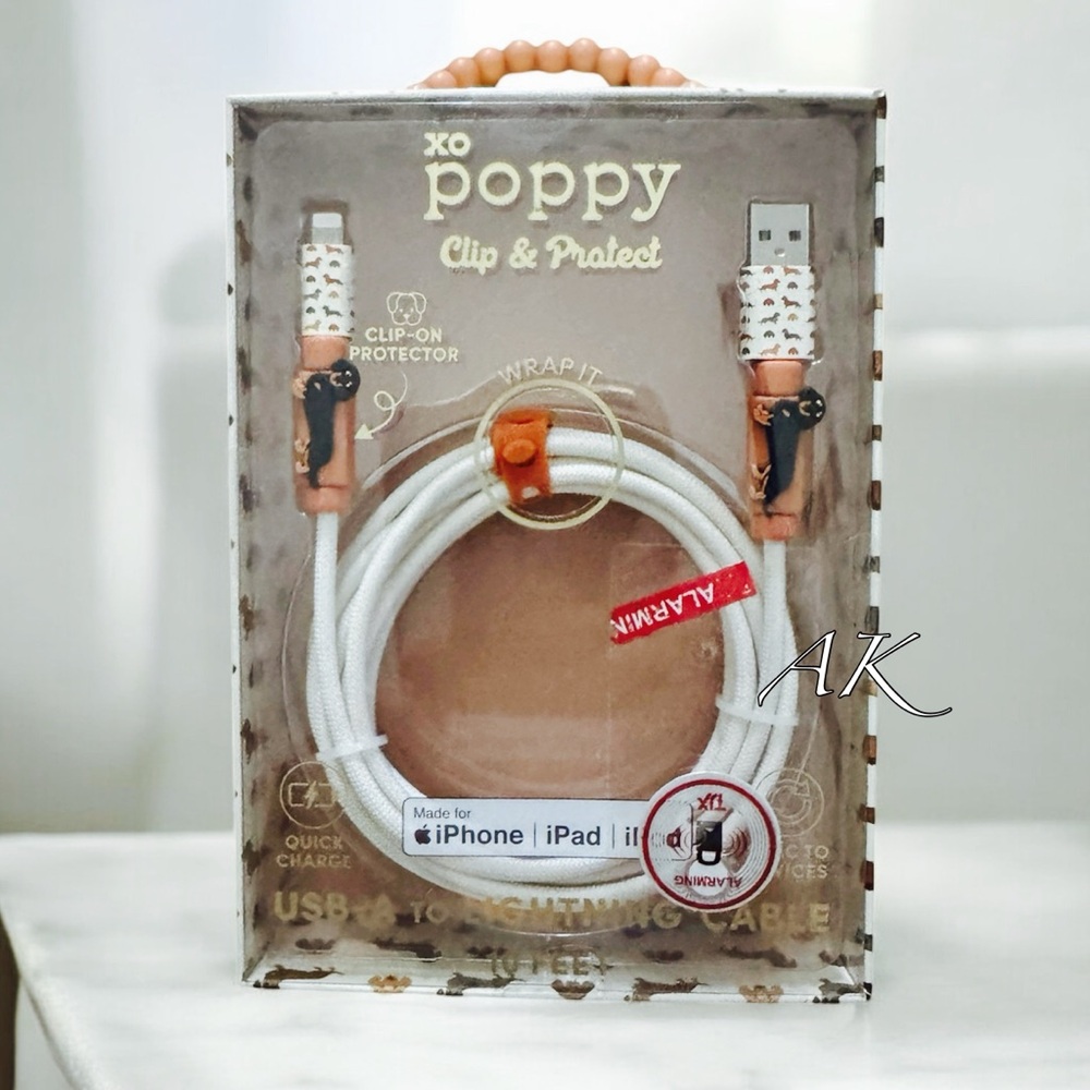 Dachshund xo Poppy USB-A to Lightening Cable 🐾 Doxie Wiener